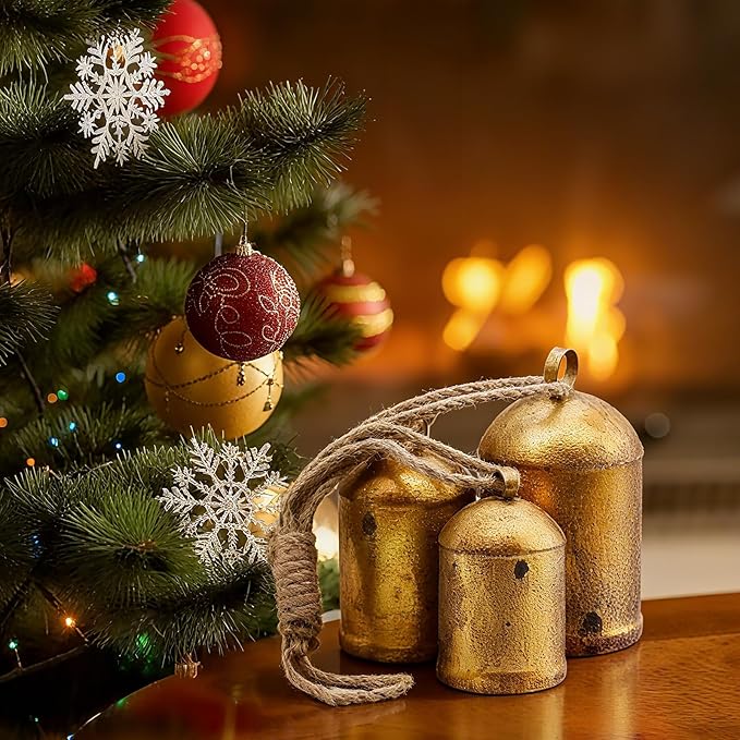 Early Christmas -Set of 3 Rustic Christmas Bells