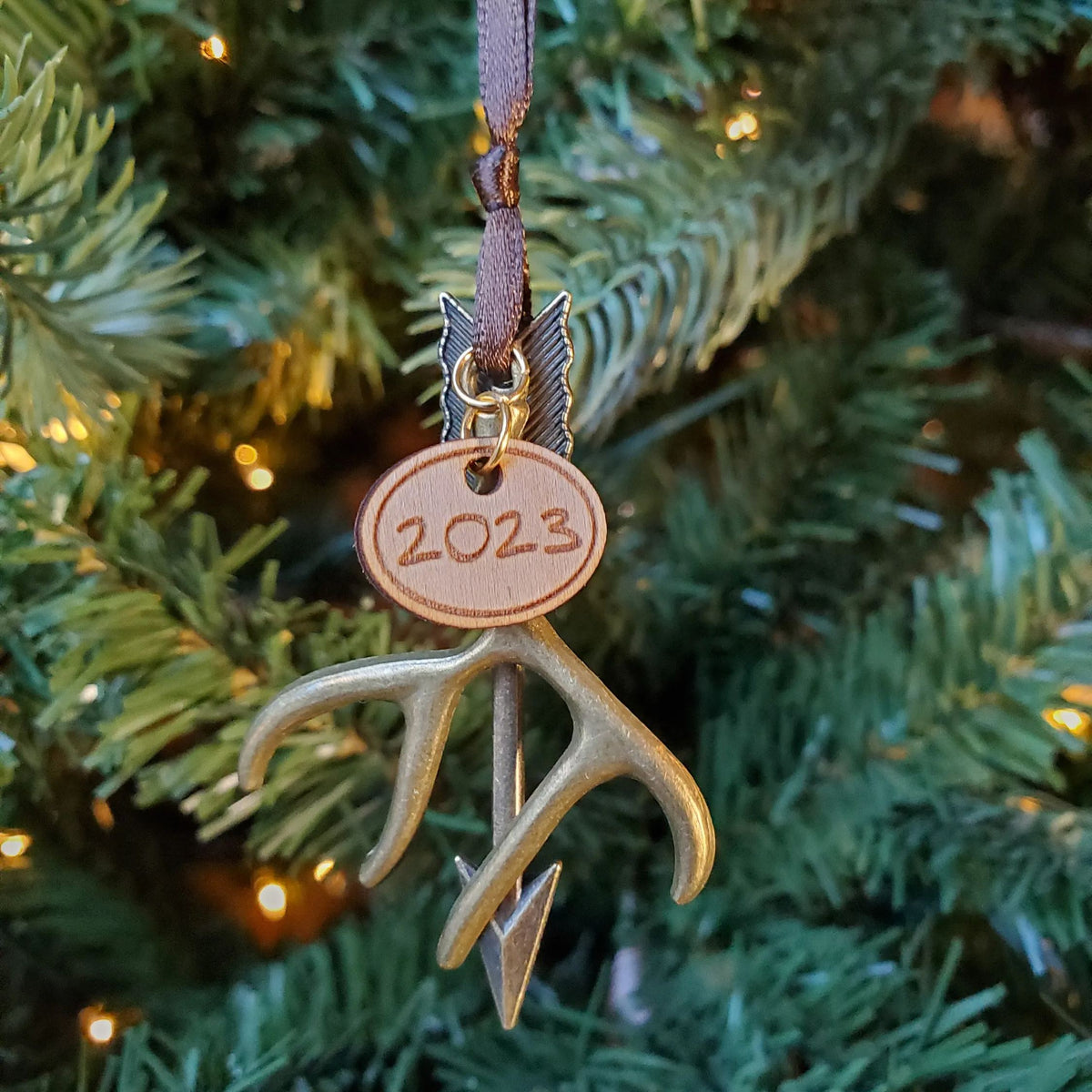 ✨2023 Hunting Christmas Tree Ornament🦌